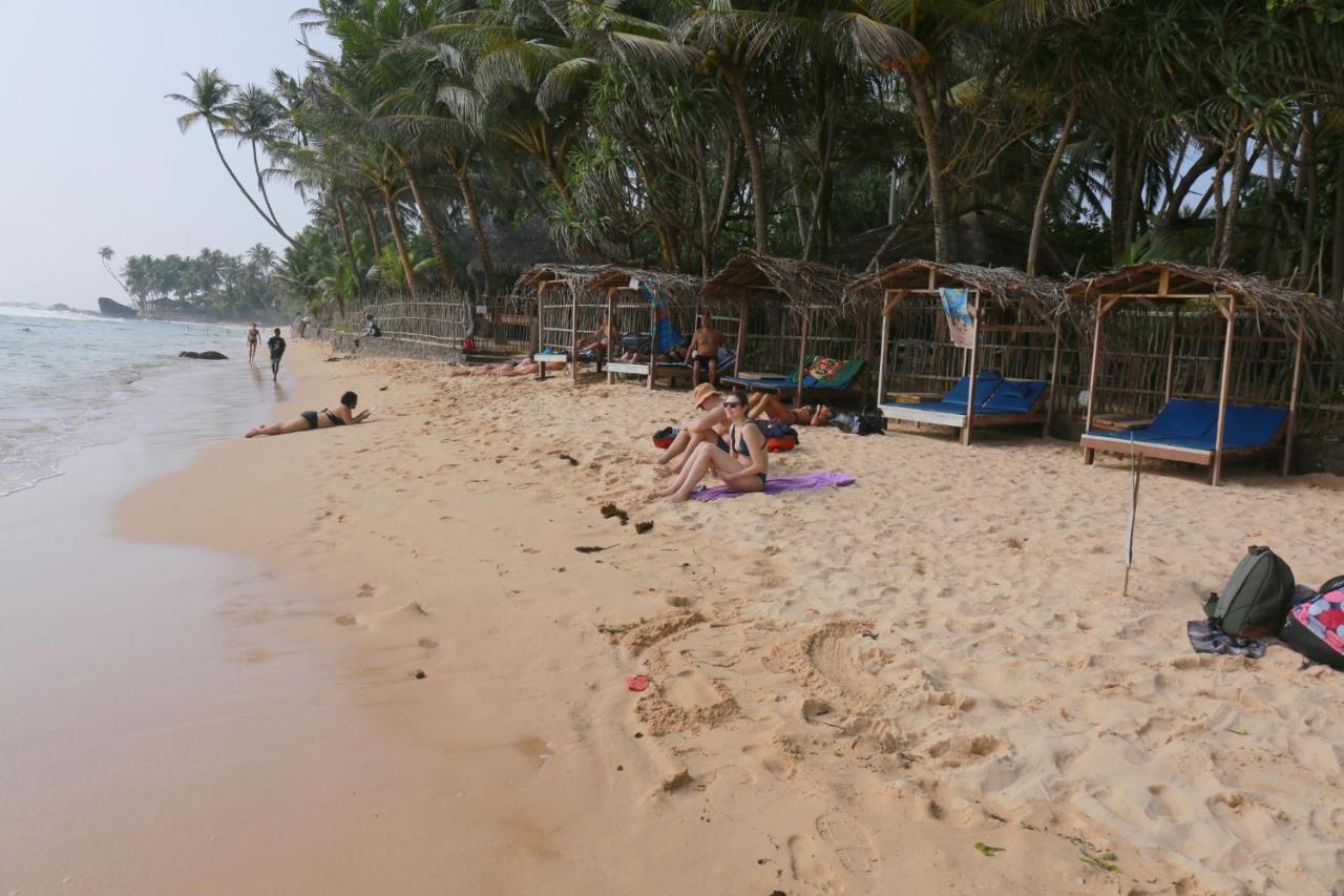 Jayaa Beach Galle Exterior foto