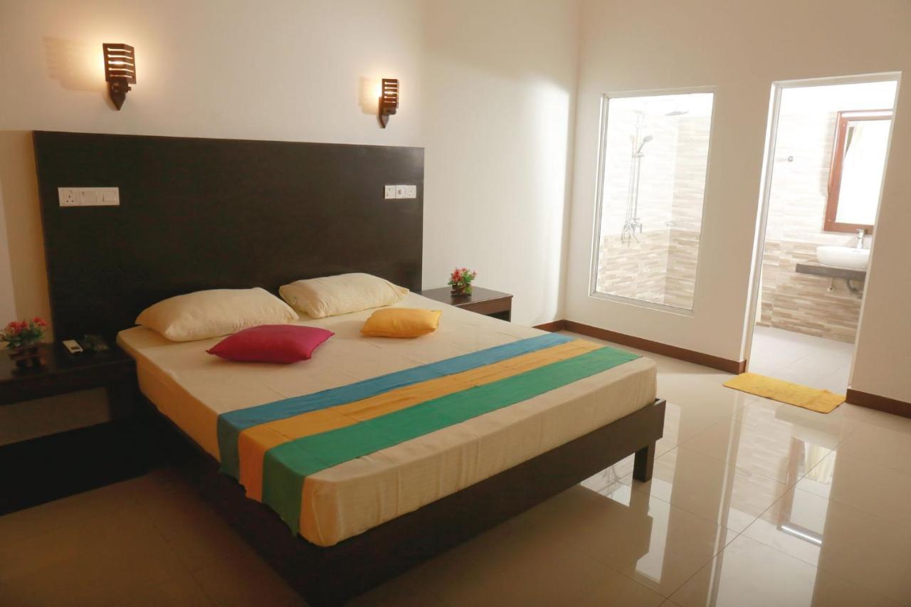 Jayaa Beach Talpe Exterior foto