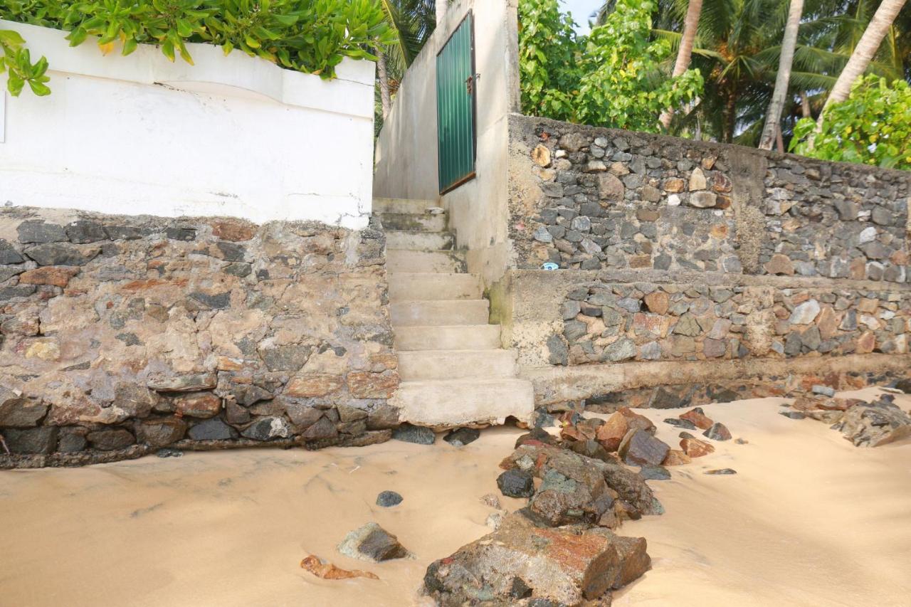 Jayaa Beach Talpe Exterior foto